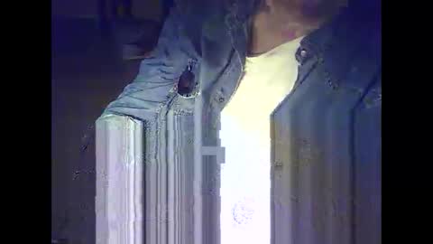 Snapshot of bekklove1 chatting on 01-18-25, 11:44 bekklove1 online show from 01-18-25, 11:44