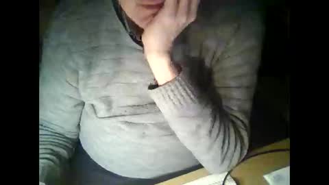 Snapshot of bekklove1 chatting on 02-18-25, 05:10 bekklove1 online show from 02-18-25, 05:10