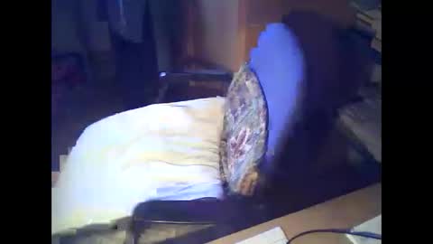 Snapshot of bekklove1 chatting on 02-24-25, 08:38 bekklove1 online show from 02-24-25, 08:38