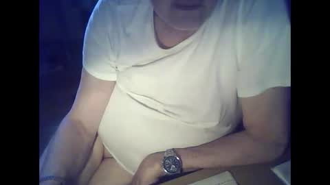 Snapshot of bekklove1 chatting on 03-02-25, 10:03 bekklove1 online show from 03-02-25, 10:03