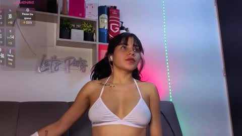 Snapshot of belasexxx chatting on 10-20-25, 12:05 bela online show from 10-20-25, 12:05