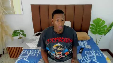 Snapshot of belgasex chatting on 07-14-26, 06:35 GABRIEL online show from 07-14-26, 06:35