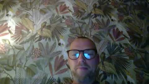 Snapshot of belgianordenary chatting on 12-16-24, 10:24 belgianordenary online show from 12-16-24, 10:24