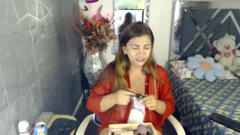 Snapshot of belinamartin254 chatting on 01-13-26, 01:11 belinamartin online show from 01-13-26, 01:11