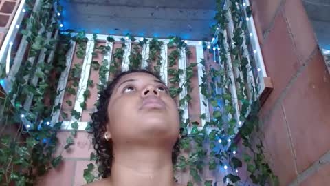 belindathompsonn online show from 12-29-24, 06:49