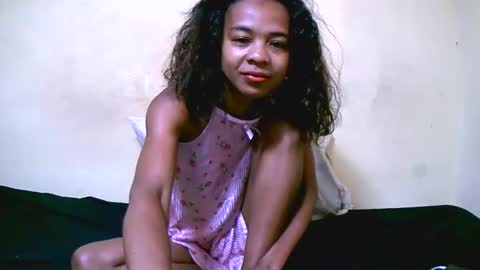 Snapshot of bella193999 chatting on 12-15-24, 05:13 bella193999 online show from 12-15-24, 05:13