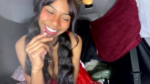 bella19sua online show from 11-22-25, 06:34