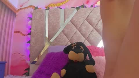 Melanie  online show from 03-05-26, 10:33