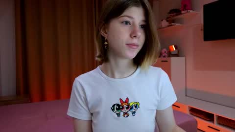 Snapshot of bella_amoury chatting on 01-31-26, 07:11 Bella online show from 01-31-26, 07:11