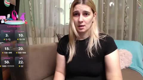 Snapshot of bella_antoniaxo chatting on 05-26-26, 07:48 Antonia online show from 05-26-26, 07:48