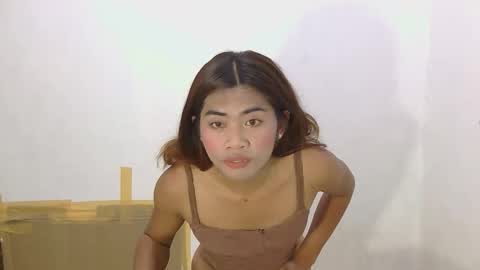 bella_bliss14 online show from 11-27-25, 01:46