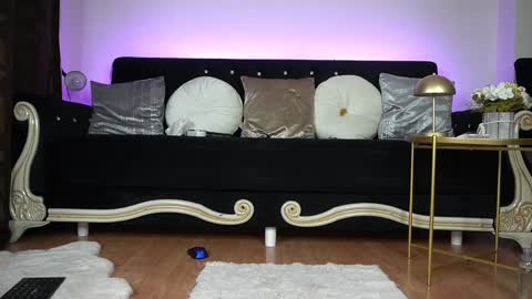 Emma  Bella online show from 03-06-25, 11:31