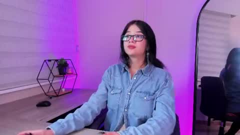 Snapshot of bella_corbin chatting on 07-01-26, 07:24 Bella Corbin online show from 07-01-26, 07:24