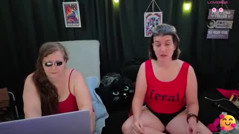 Bella James online show from 11-14-25, 04:17