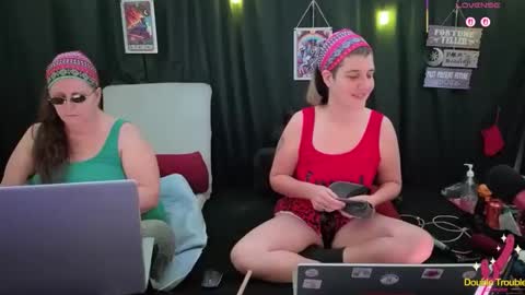 Bella James online show from 11-26-25, 05:36