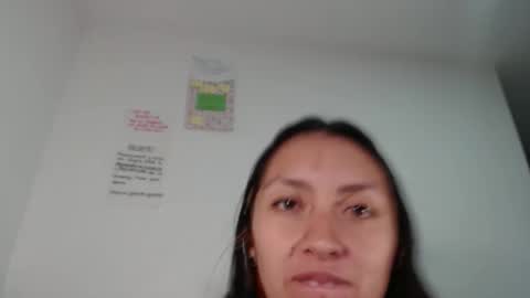 Snapshot of bella_marlowe chatting on 02-14-25, 01:45 Bella Marlowe online show from 02-14-25, 01:45