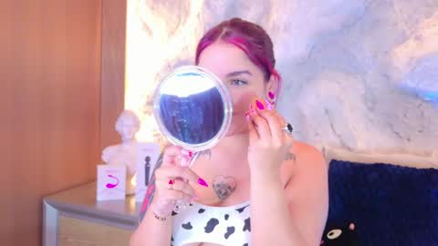 BELLA  online show from 05-19-26, 10:05