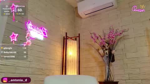 bella_posh online show from 02-09-26, 07:56