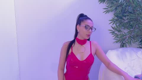 Snapshot of bella_vixen_ chatting on 02-23-26, 09:56 Bella online show from 02-23-26, 09:56