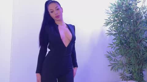 Snapshot of bella_vixen_ chatting on 03-02-26, 08:59 Bella online show from 03-02-26, 08:59