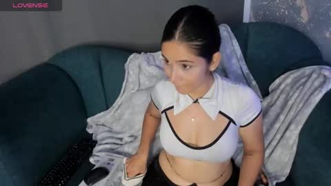 Snapshot of bellaa_becca chatting on 01-05-26, 08:45 Bella Becca online show from 01-05-26, 08:45