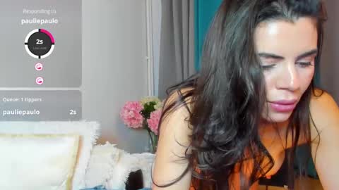 Snapshot of bellaanna25 chatting on 12-14-24, 04:31 BellaAnna online show from 12-14-24, 04:31