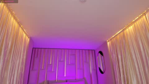 Snapshot of bellacarteer_ chatting on 01-02-25, 06:45 Bella C online show from 01-02-25, 06:45