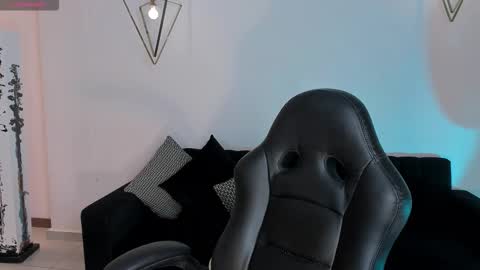 Snapshot of bellacarteer_ chatting on 10-03-25, 11:29 Bella C online show from 10-03-25, 11:29