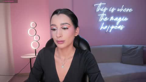 Snapshot of bellacarteer_ chatting on 06-02-26, 08:33 Bella C online show from 06-02-26, 08:33