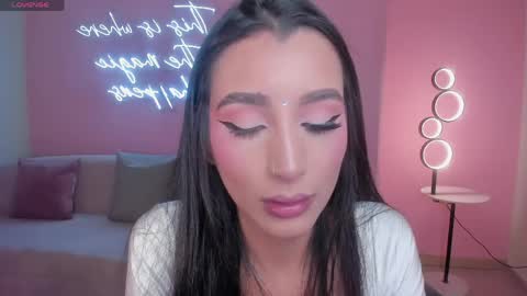 Snapshot of bellacarteer_ chatting on 06-03-26, 08:14 Bella C online show from 06-03-26, 08:14
