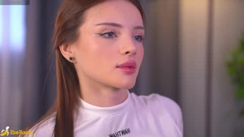 Snapshot of bellacle chatting on 05-04-26, 08:32 Bella I took a vacation and Ill be back on December 18th So dont lose me To keep in touch I have a TG - you can find below online show from 05-04-26, 08:32