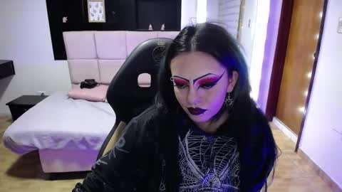 belladona_trix online show from 11-01-25, 11:51