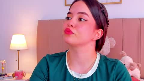 BellaFontana online show from 06-20-26, 06:33