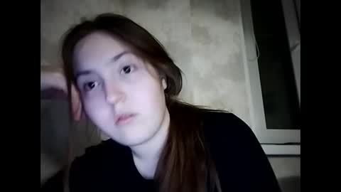 Snapshot of bellahadid8 chatting on 12-03-25, 11:25 Charming Hamster online show from 12-03-25, 11:25