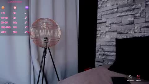   online show from 03-01-25, 10:45