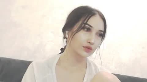 Snapshot of bellapoarch chatting on 07-17-26, 02:07 sophie online show from 07-17-26, 02:07