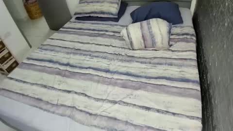 Bella  Angelycal online show from 10-30-25, 04:41