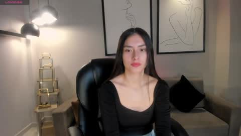 B E L L A  online show from 06-02-26, 10:39