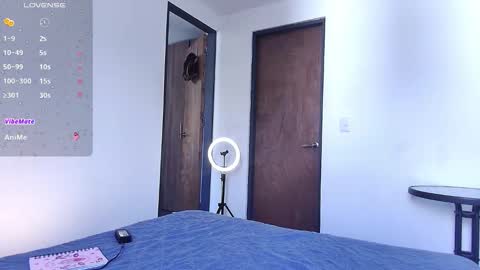    online show from 12-19-25, 02:35