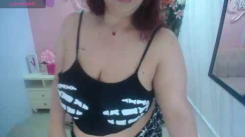 Snapshot of bellatrix_ch chatting on 07-18-26, 12:53 Bella online show from 07-18-26, 12:53