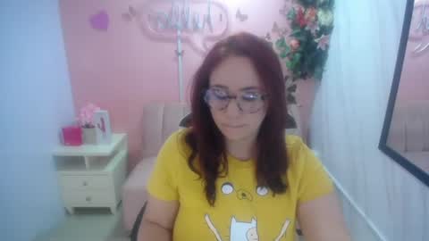 Snapshot of bellatrix_ch chatting on 07-21-26, 01:02 Bella online show from 07-21-26, 01:02