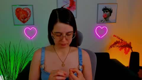 Bella. Ntmu online show from 02-28-25, 05:59