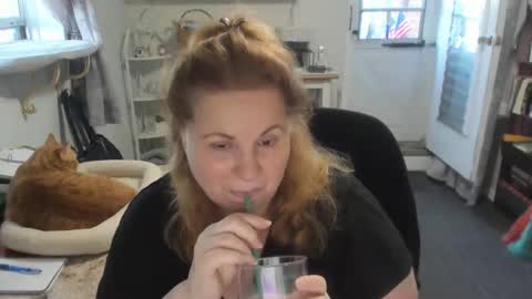 Bellavoca online show from 06-04-26, 10:43