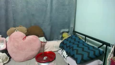 Bella online show from 04-19-26, 06:13