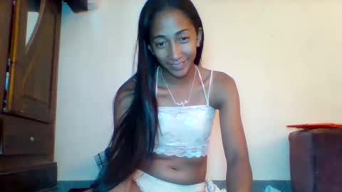 belle_annah online show from 04-15-26, 04:41