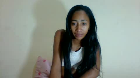 Snapshot of belle_annah chatting on 06-19-26, 01:43 belle_annah online show from 06-19-26, 01:43