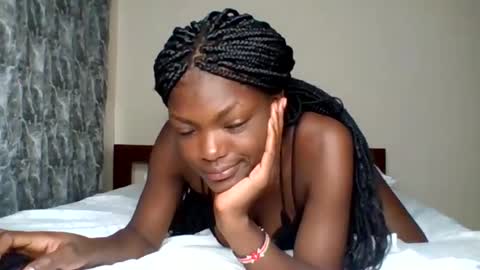 Snapshot of belle_bubbles chatting on 02-15-26, 06:15 bubbles online show from 02-15-26, 06:15