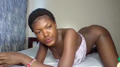 Snapshot of belle_bubbles chatting on 02-21-26, 10:27 bubbles online show from 02-21-26, 10:27