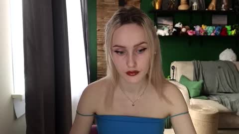 Belle online show from 10-04-25, 04:10