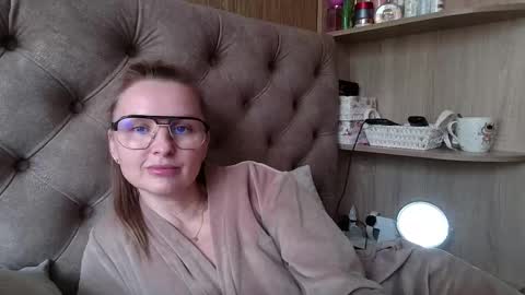 Snapshot of belleamiee chatting on 09-28-25, 12:32 Amelia online show from 09-28-25, 12:32